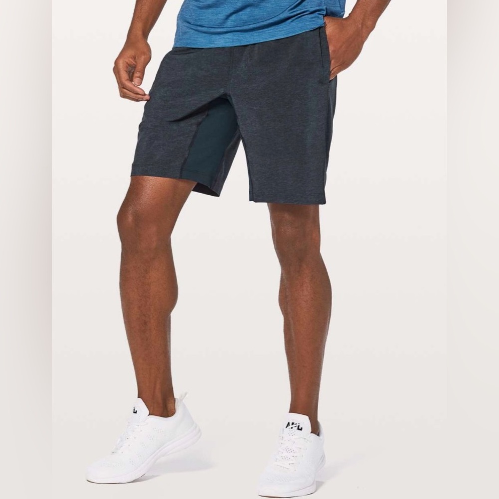 Lululemon T.H.E. Short Linerless 9"
